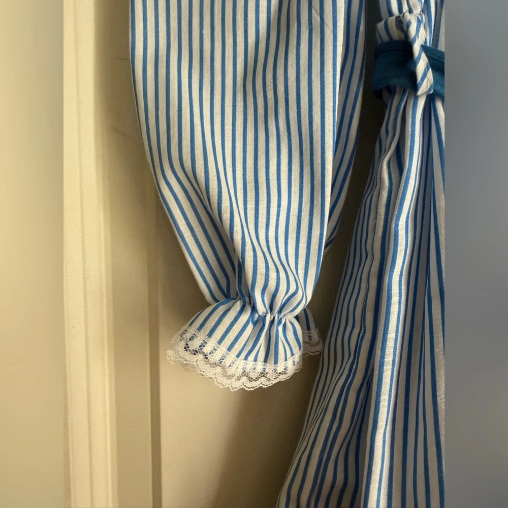 Vintage Elegant Blue Striped Kids Dress‎ with Embroidered Collar cottagecore